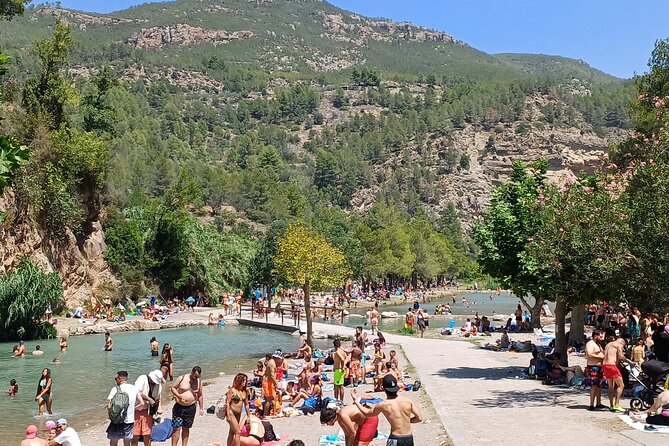 A day tour in Montanejos hot springs. - What to bring for a water-based day