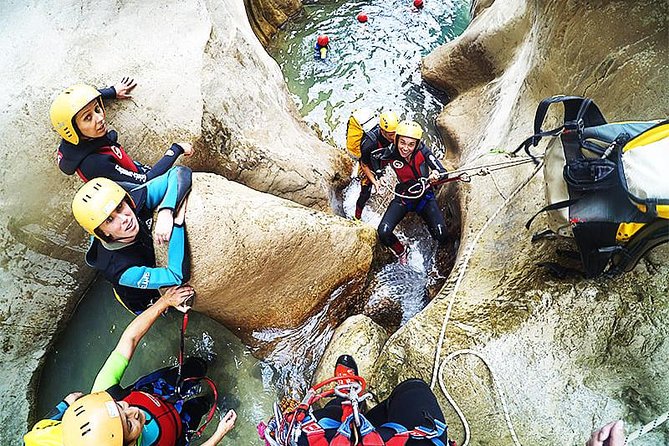 Aquatic canyoning near Benidorm. Estret de les Penyes Bollulla - Starting at Restaurante la Cascada Casa Federico