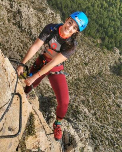 Benidorm: Via ferrata Ponoig, cerca de la Nucia - Getting ready for a K4 climb