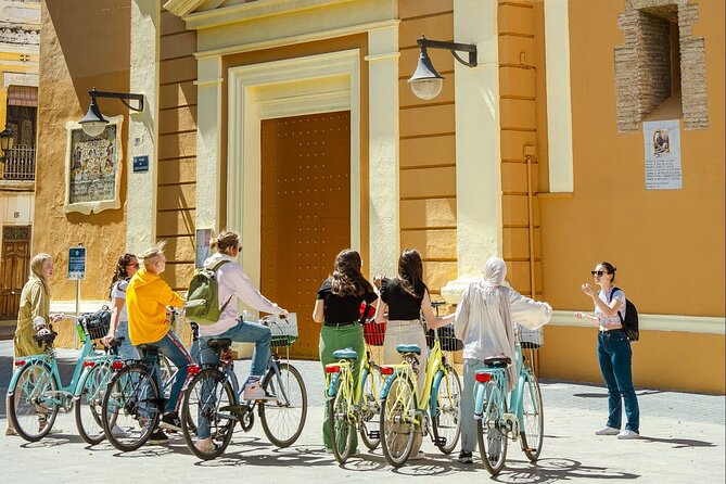 Best Bike Tour Dutch & English in Valencia - Guides, pace, and the personal feel