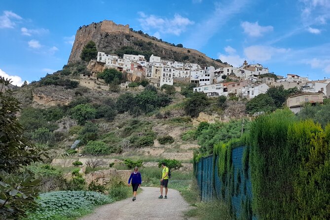 Chulilla Hike to the Hanging Bridges from Valencia - High trails above the Turia River