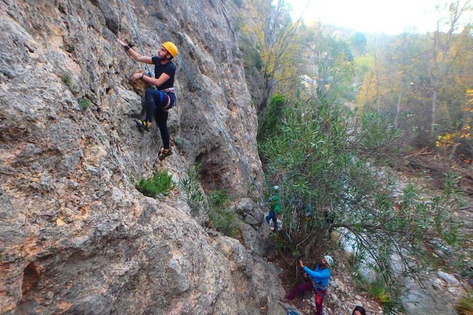 Climb In Montanejos For Beginners - Why Montanejos works well for a first climb