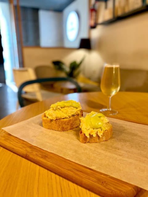 Craft Beer Tasting and tapas in Valencia - Starting at Olhops on Calle Sueca 21