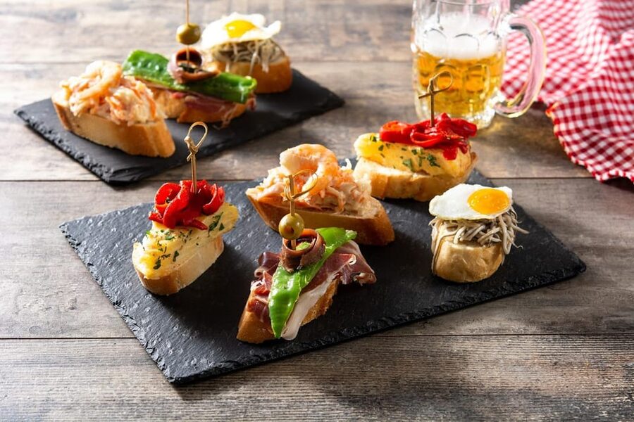 Discover & Taste Valencia on a Bike Tour (tapas + bike) - Why Valencia works so well on two wheels