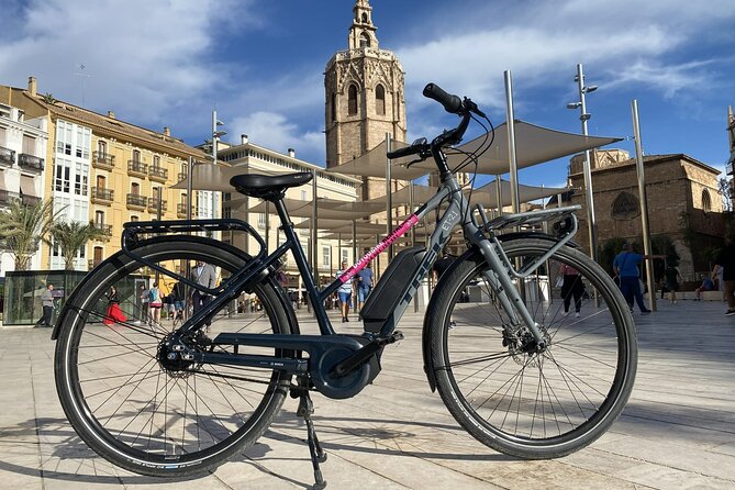 e-Bike Rental in Valencia - What You Receive With the Basic Rental