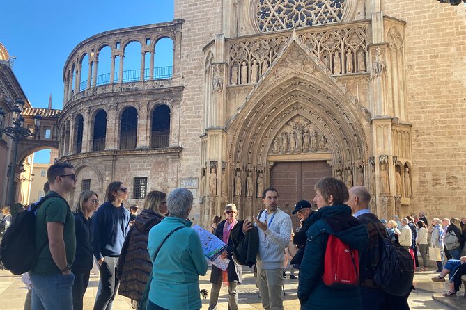 Essential Valencia and World Heritage Sites (English) - Virgin’s Square and Valencia’s traditions