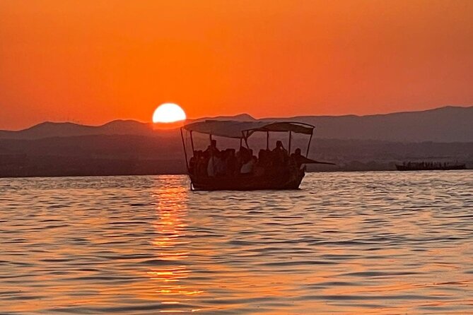 Excursion to the lagoon, sunset and boat ride. - Garrofera beach: dunes, pines, and open coast