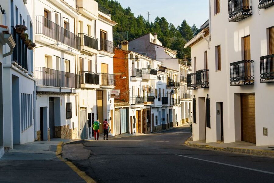 From Costa Blanca: Chulilla and the Hanging Bridges Day Trip - Chulilla and the Turia canyon in one day