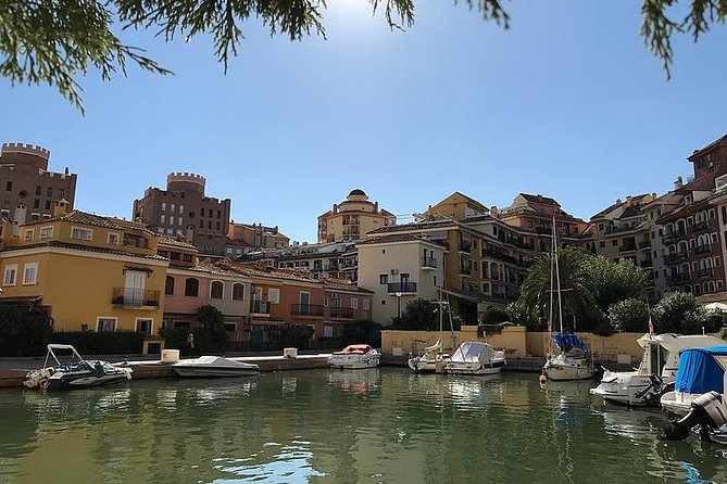 From the Old Town to the City of Arts – Small Group Bike Tour - Meeting in Ciutat Vella
