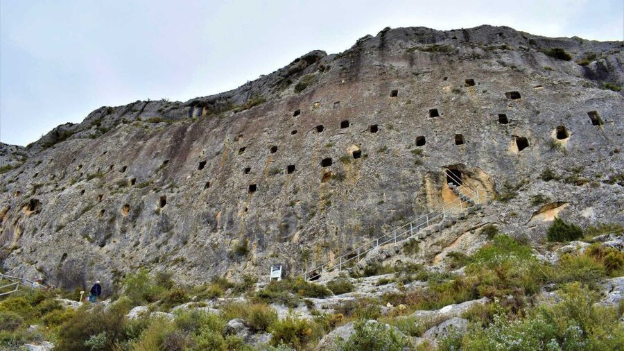 From Valencia: Bocairent and Covetes dels Moros Day Trip - Starting from Avinguda d’Aragó