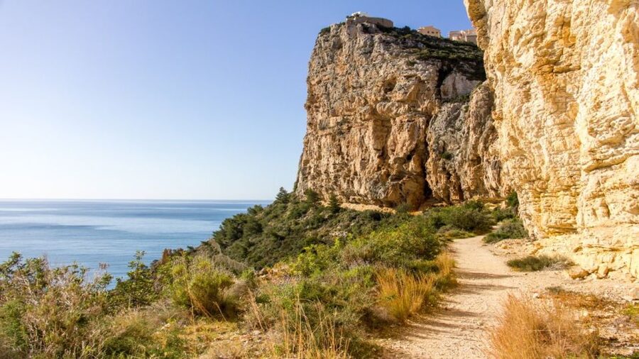 From Valencia: Cala del Moraig Hiking & Beach Trip - Should you book the Cala del Moraig trip?