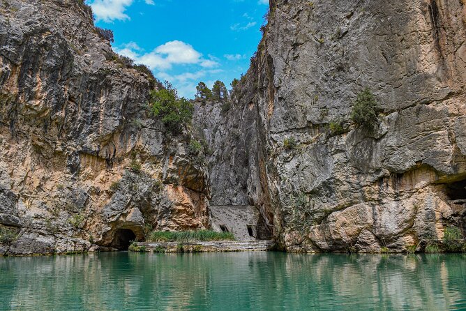 From Valencia: Hiking and Hanging Bridge Adventure in Chulilla - Leaving Valencia at 9:30 in a small group