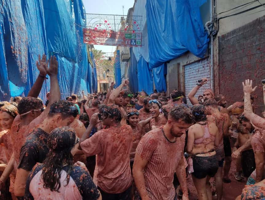 From Valencia: La Tomatina 2025 - Key points to know before booking