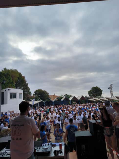 From Valencia: La Tomatina 2025 - Paella, sangria, and the post-party in Buñol