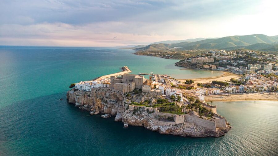 From Valencia: Peniscola Day tour, Game of Thrones - Walking Peñíscola’s walled old town