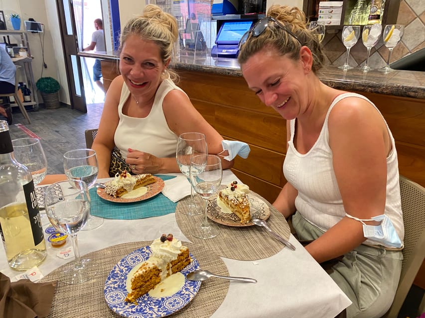 From Valencia: Utiel-Requena Wine Tour and Traditional Lunch - The family-owned winery near Utiel
