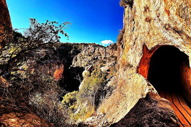 Full-day Hiking at Ruta the Aqua across Pena Cortada - What to pack for the 10-hour outing