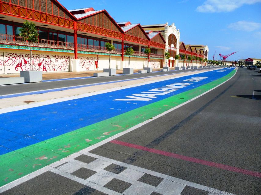 Highlights of Valencia: Private Half-Day Tour - The old city brings the tour down to street level