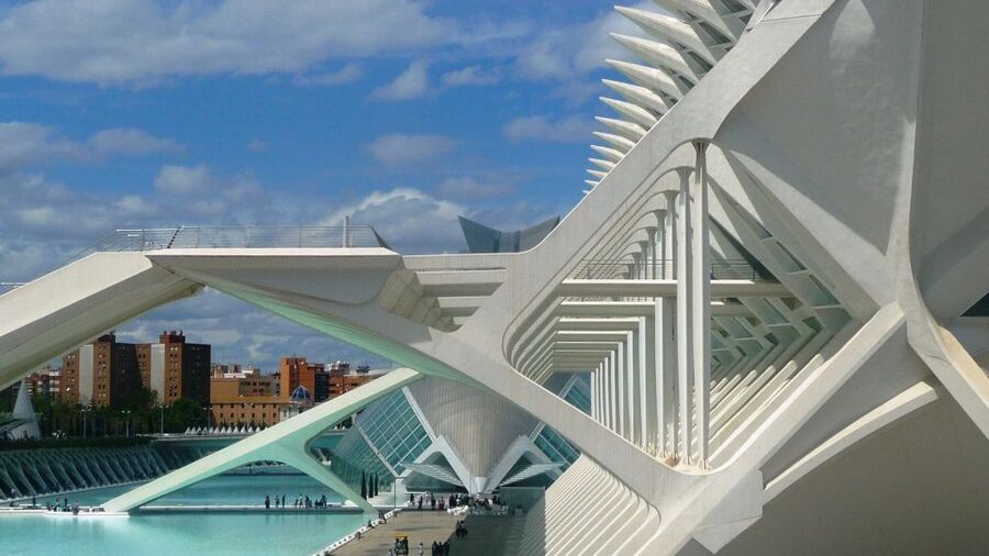 Highlights of Valencia: Private Half-Day Tour - What is not included, and why it matters