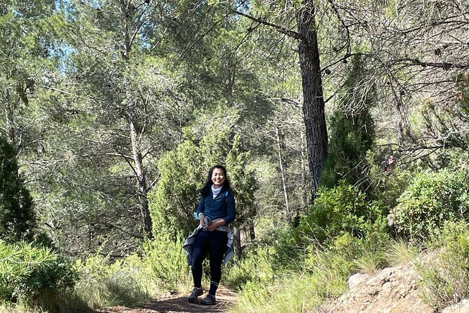 Hiking in Montanejos and swim in Thermal Springs - OFFICIAL GUIDE - Cooling off at Fuentes de los Baños
