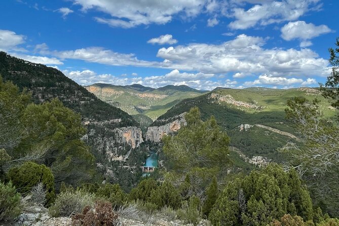 Hiking in Montanejos and swim in Thermal Springs - OFFICIAL GUIDE - What the private format changes