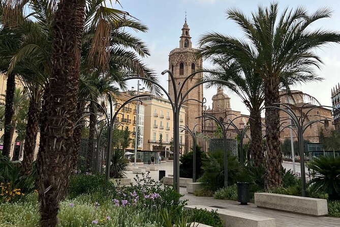In Love with Valencia: A Self-Guided Tour of its Landmarks - Plaza del Tossal and the old center’s street life