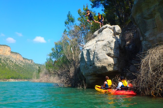 Kayak Routes In A Lake - The story beneath the reservoir