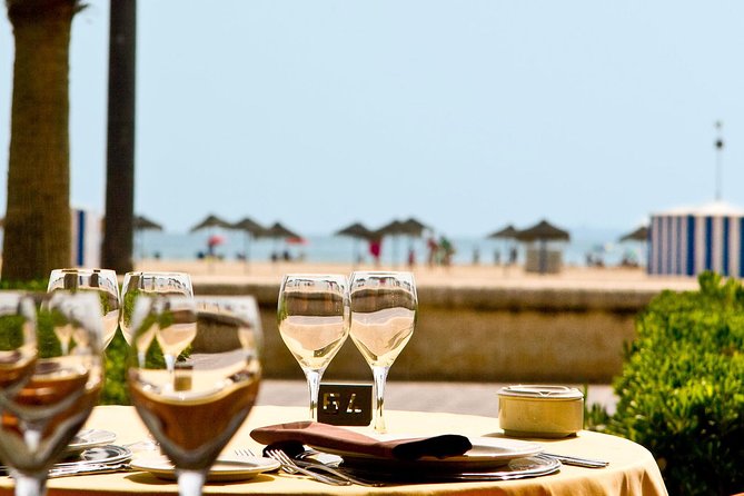 Lladro Factory Visit and Paella Lunch at the Beach - Paella at Playa de la Malvarrosa