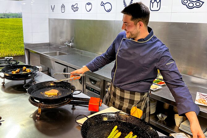 Paella Cooking Class, Wine Tasting & Central Market in Valencia - Is $84.65 a fair price?
