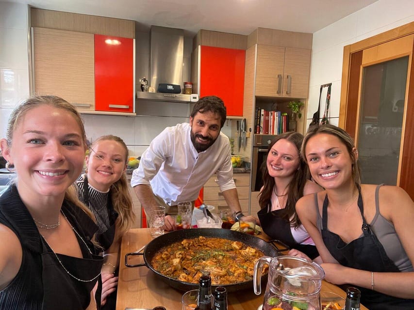 Private Paella & Tapas Cooking Class in a Local Chef's Home - Why the private format matters