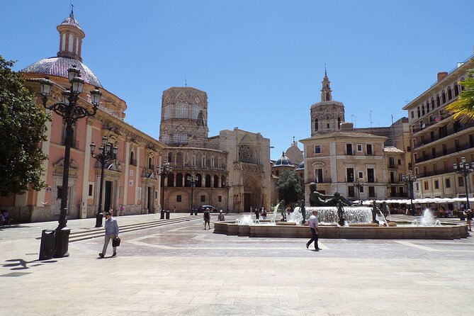 Private Tour of Valencia with Official Guide - Churches, market stalls, and the shape of daily life