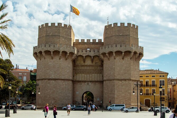 PRIVATE Walking Tour Historical Center with Local Expert - What $252.86 per person really buys