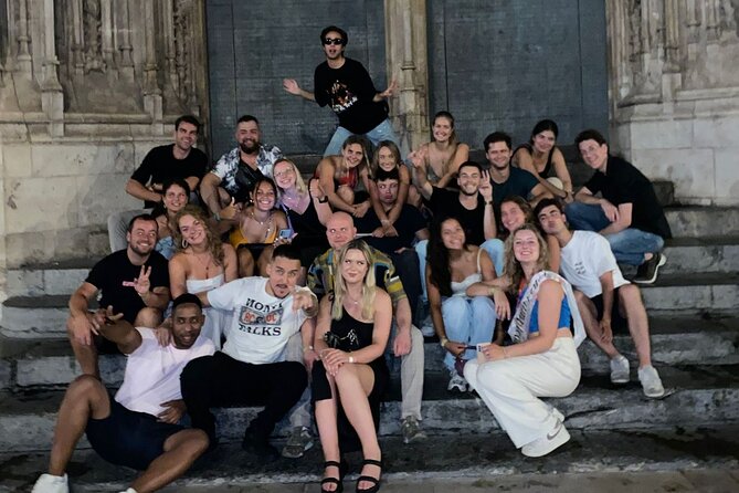 Pub Crawl Tour in Valencia - Group size, timing, and the social rhythm