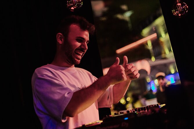 Pub Crawl Valencia | The Biggest | Club Entry Included - Drinking games and meeting people