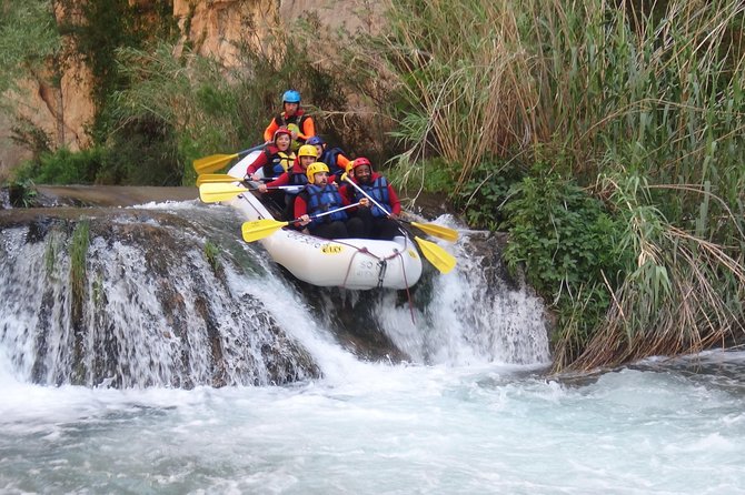 Rafting white water in Montanejos 1h Valencia - Is $72.41 a fair price?