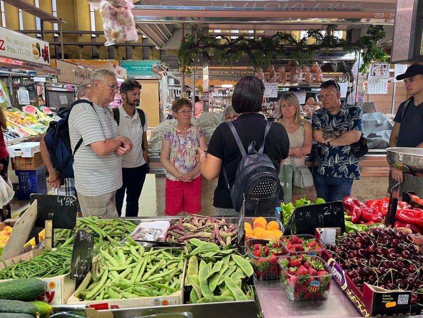 Real Paella Cooking Class – Market Visit & Sangría Workshop - Meeting at San Valero and walking into Ruzafa