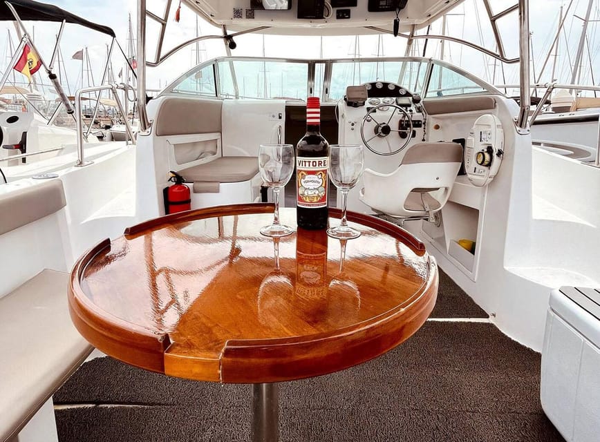 Rent Boat Valencia Yatch Polonova with capitan and drinks - Drinks, comfort, and what is actually included