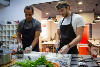 Seafood paella cooking class, tapas and visit to Ruzafa market.