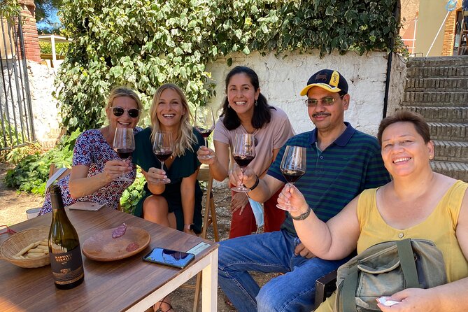 Singular Valencia Wine Tour Utiel Requena Wineries - Lunch at a local restaurant
