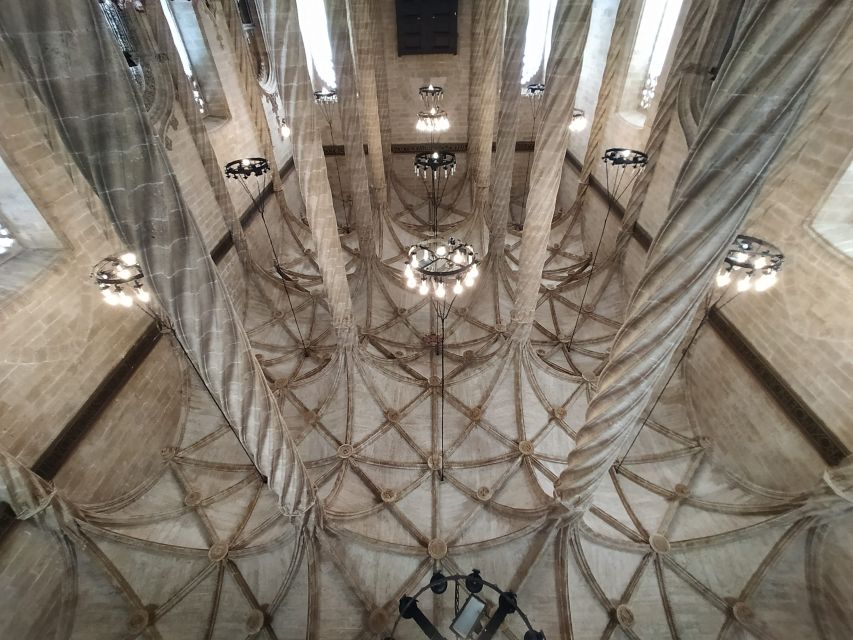 Small-Group Medieval Valencia Walking Tour - Licensed Guide - Is this Valencia walking tour worth booking?
