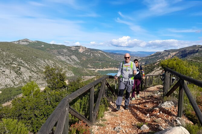 Stunning Hike around Buseo reservoir - Private Transport From Valencia to Chera