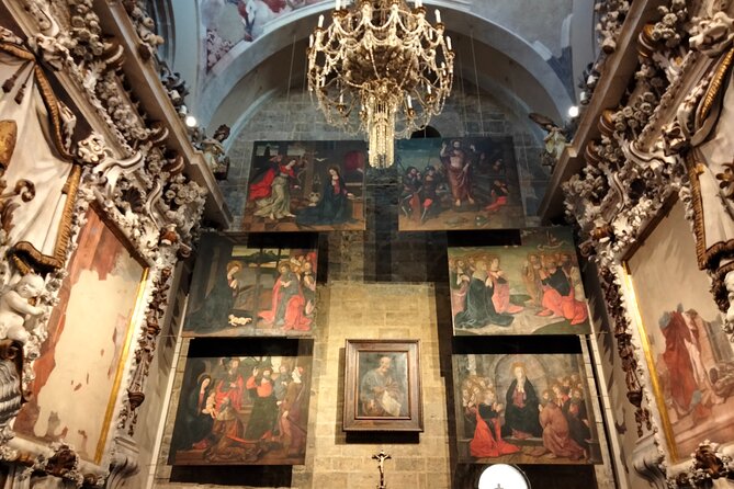 Tour of the Borgias with Cathedral included in Valencia - San Lorenzo ends at the Borgia Palace site