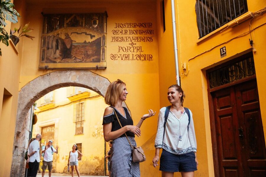 Valencia: 1.5-Hour Private Kick-Start Tour with a Local - What the 4.7 rating means for your decision
