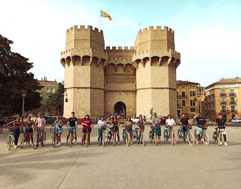 Valencia: 3-Hour Guided City Sightseeing & Beaches Bike Tour - Through Valencia’s old center