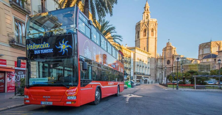 Valencia: 48 hour Hop-On-Hop-Off Bus Ticket and San Nicolás - Key points to know before you book