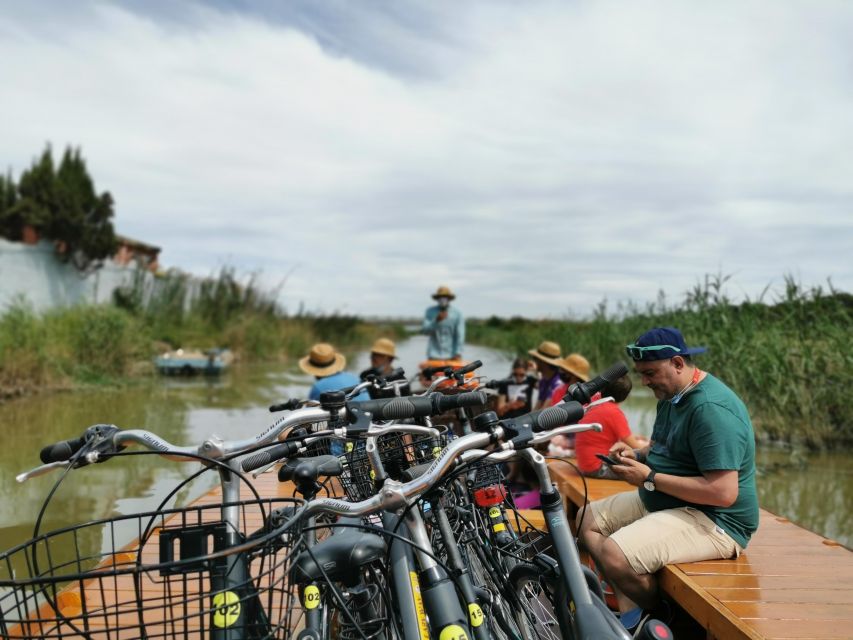 Valencia: Albufera Natural Park Bike and Boat Tour - El Saler, Lunch, and the 13:15 Departure