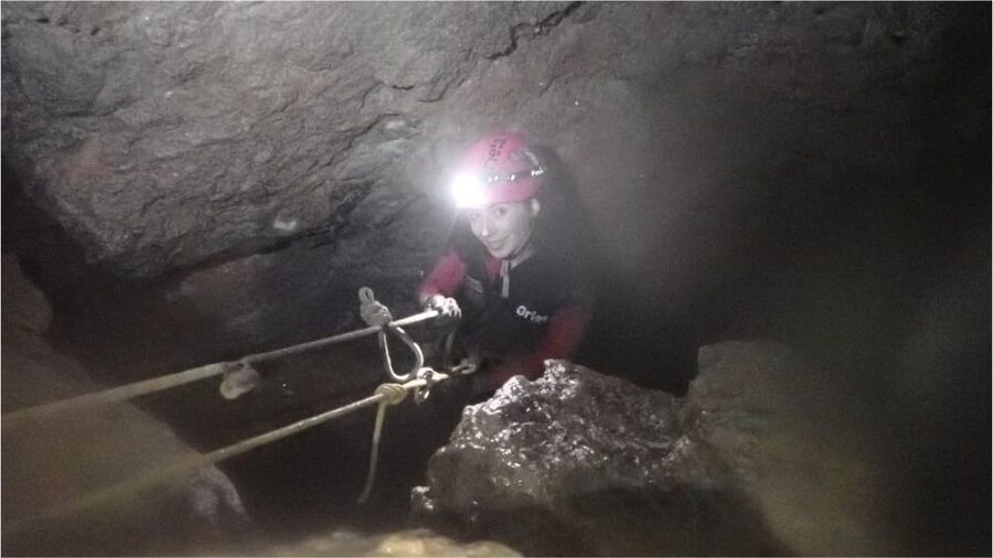 Valencia: Aquatic Caving in Sumidero de Vallada - The guide makes a real difference