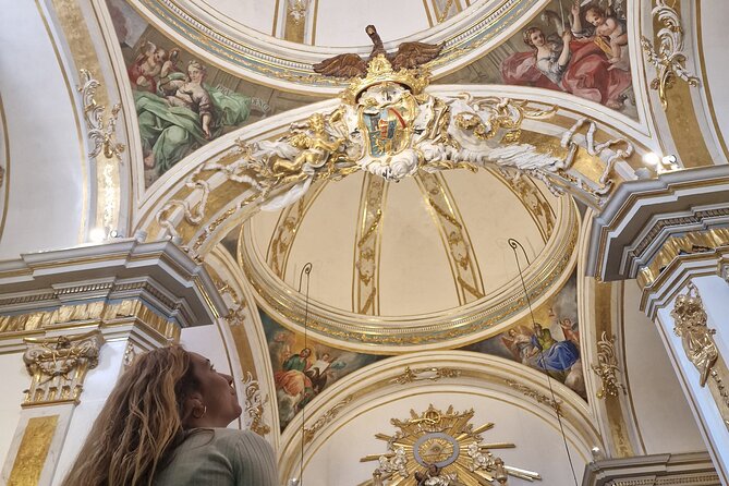 Valencia: Art & Architecture Guided Tour with Monuments Tickets - Plaça de la Mare de Déu and the final view
