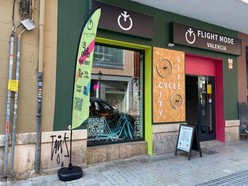 Valencia: Audioguide eng,esp,ita + Bike All Day - How the audio guide works in real use