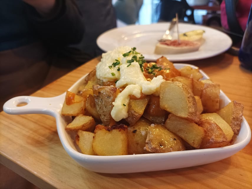 Valencia: Authentic Tapas & Drinks with a Local - Anchovies and the taste of the coast